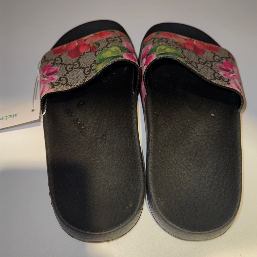 Gucci Slides - Picture 5 of 10